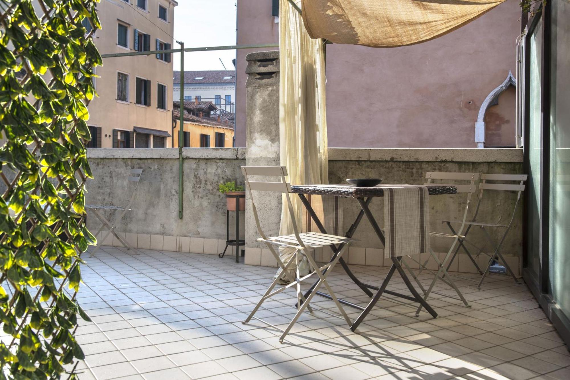 Tre Sestieri Terrace - Canal View 2024 Veneza Exterior foto